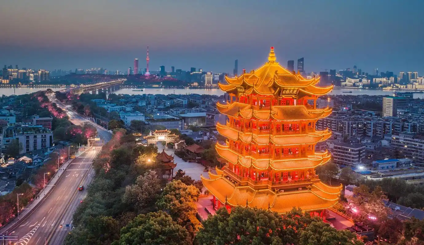 武汉解封首日坚持写76篇疫情日记的湖北官员看到了什么