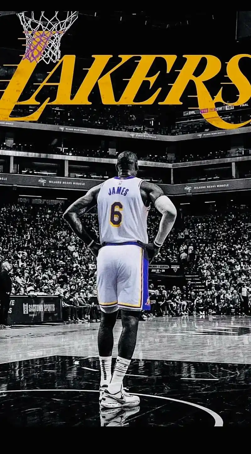 乍一眼,湖人今年没赢过啊#詹姆斯 #老詹一定是超级英雄 #湖 - 抖音