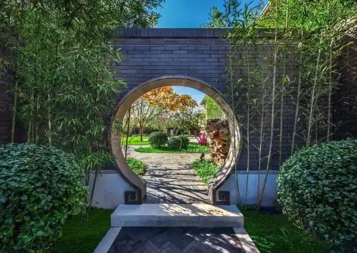 你不知道,一面院墙竟能有如此意境