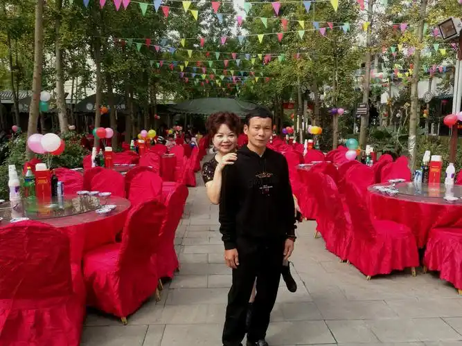 唐宇,包蕾婚念.