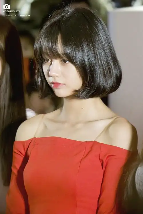 我之前一直觉得李惠利是发型种草机