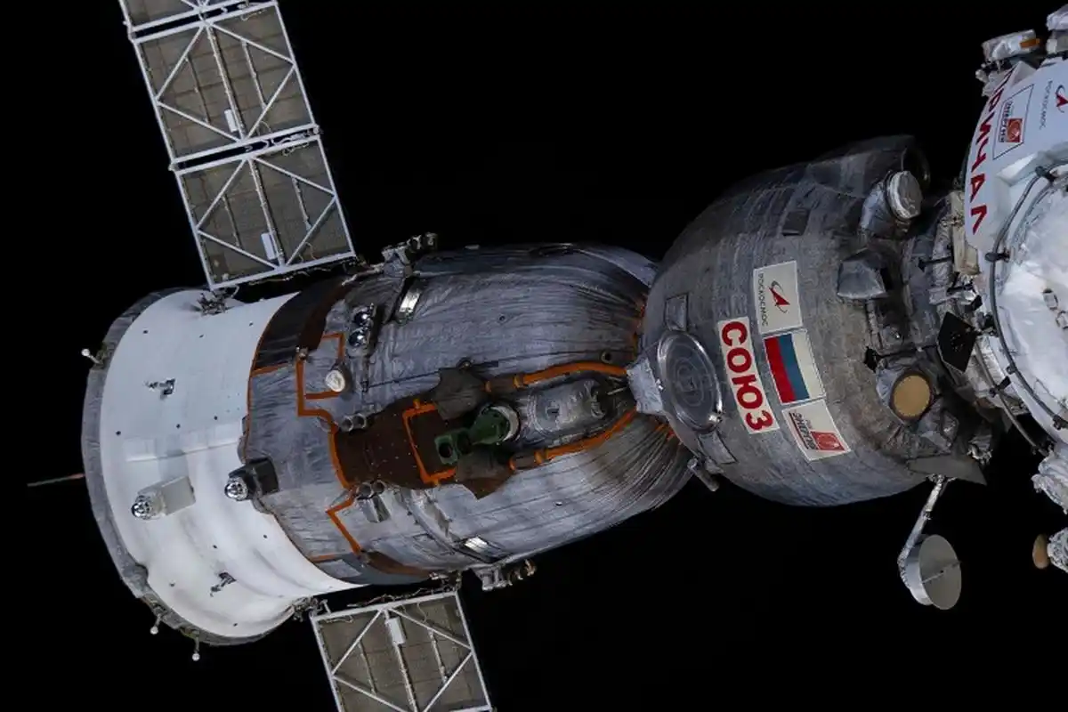 俄宇航员太空行走  俄罗斯「联盟 ms-23」号载人飞船停靠在国际空间站