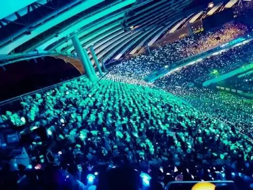 [shinee][分享]160605 梦想演唱会上为泰民闪耀的湖蓝海