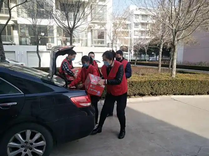 疫情期间,送温暖献爱心传递正能量我们一直在行动.