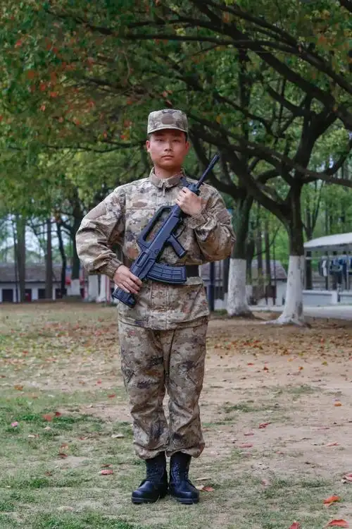 二次入伍的新兵棒棒哒