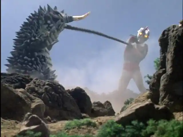 浅谈迪迦中怪兽形象的致敬,银龙致敬雷德王,双尾怪也被致敬