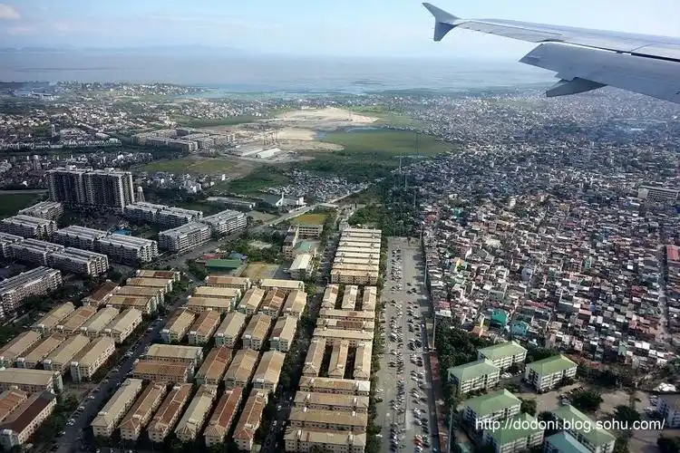 珍袖的帕劳首都:科罗尔(koror) - 海军航空兵 - 海军航空兵