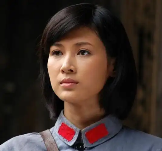 亮剑中最美女演员现景凄凉令人担忧