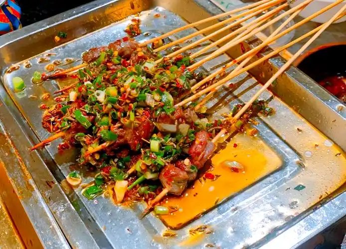 武汉汉阳烧烤探店:伍界烧烤体验