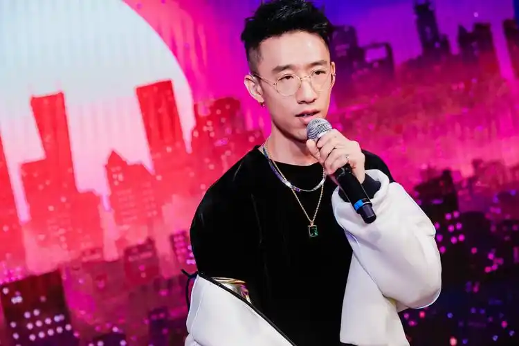 腾讯音乐人亮相2019第六季上海时尚周末 品牌区增设专属互动体验