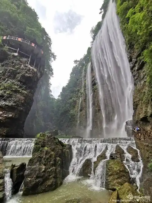 宜昌三峡大瀑布(白果树瀑布一)