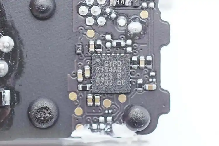 拆解报告:苹果 iphone 14 原装 20w 快充充电器 a2244_每日快讯_科技