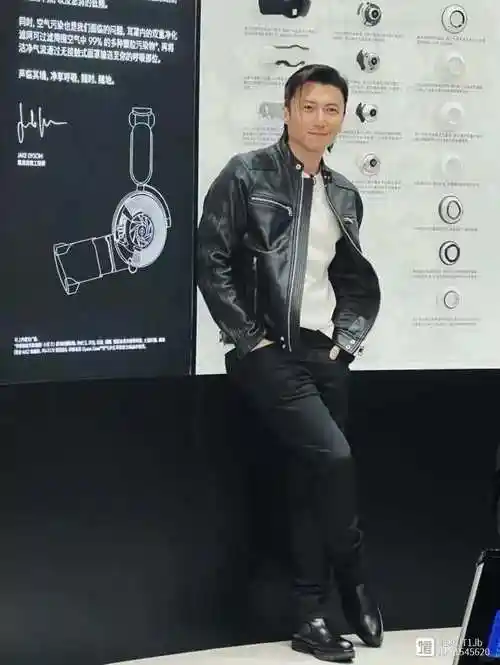 皮衣搭配花样太多啦,谢霆锋,侯明昊都这么穿,进阶型男!