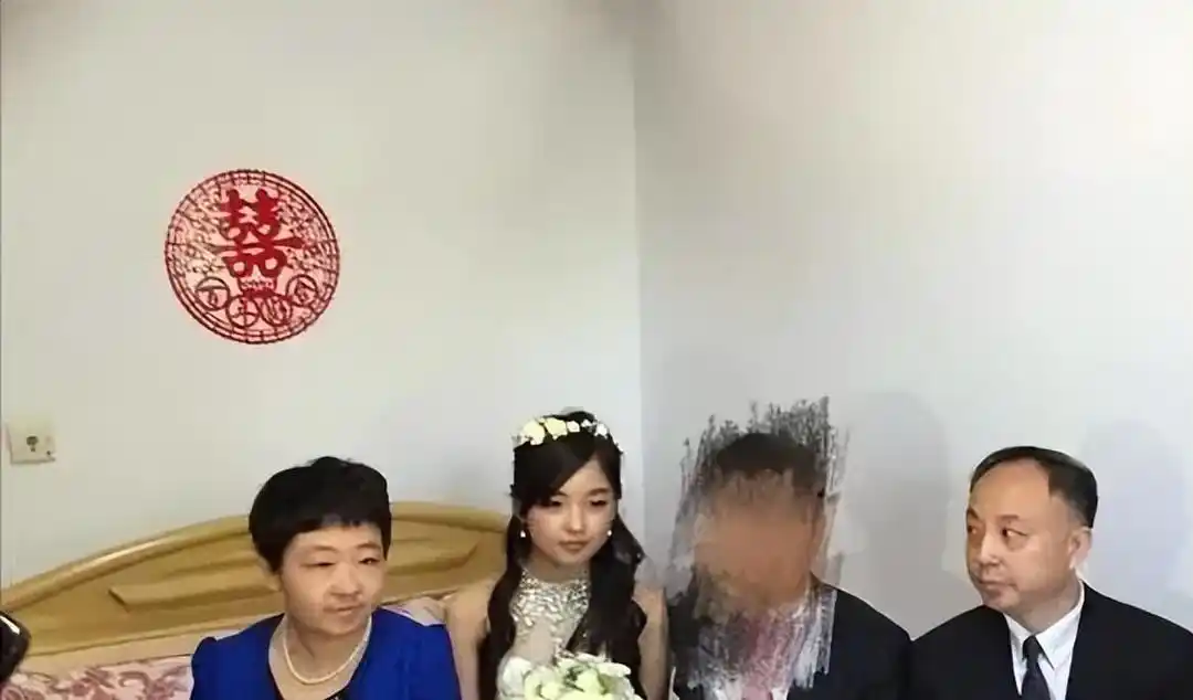 假的!王冰冰结过婚是乌龙,网友用代码修改了别人的结婚日记