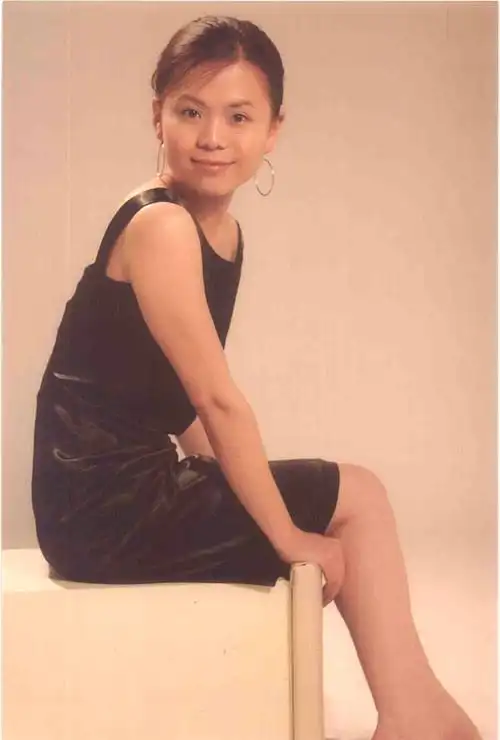 姓名: 谢雨涵 年龄: 25 籍贯: 河南 民族: 汉 星座: 金牛座 血型