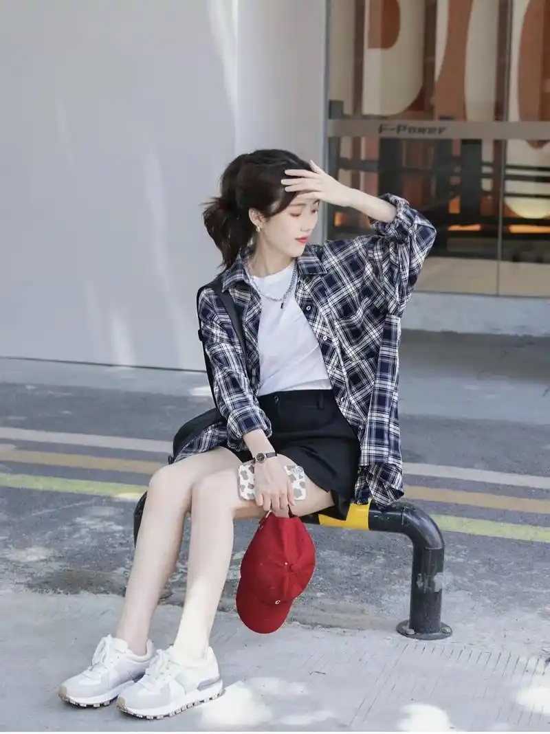 身高152的女生穿什么衣服好看