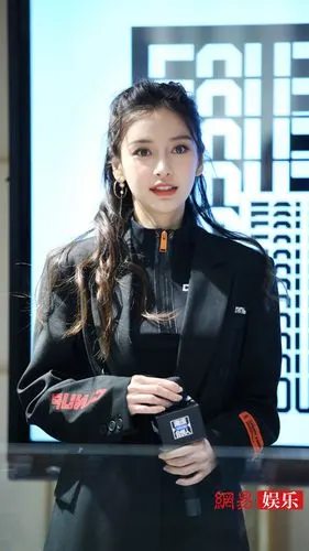 angelababy 出席《潮流合伙人》限定尝鲜日活动