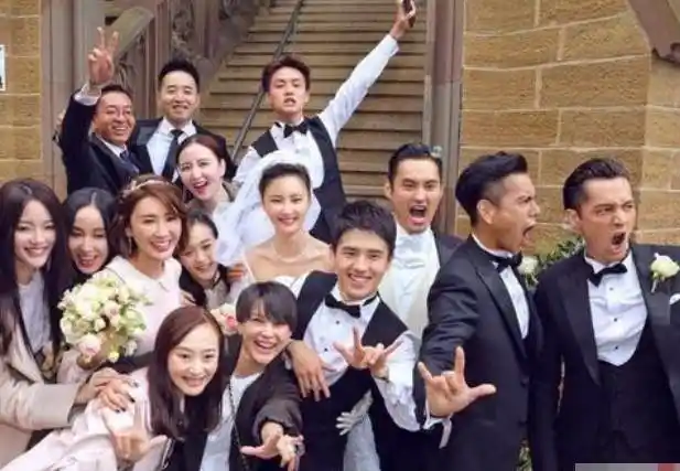 黄晓明的伴郎,吴奇隆的伴郎,都不如袁弘的伴郎:羡慕了_陈晓_陈妍希