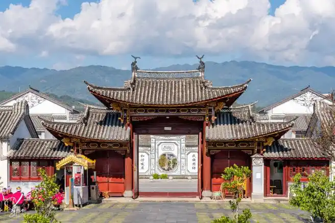 #全国百名媒体达人云南行##有一种叫云南的生活##早安云南#