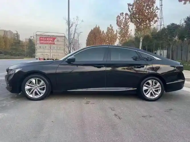 新到20年本田雅阁,2018款 260turbo 精英版 国vi,新车指导价18_雅阁