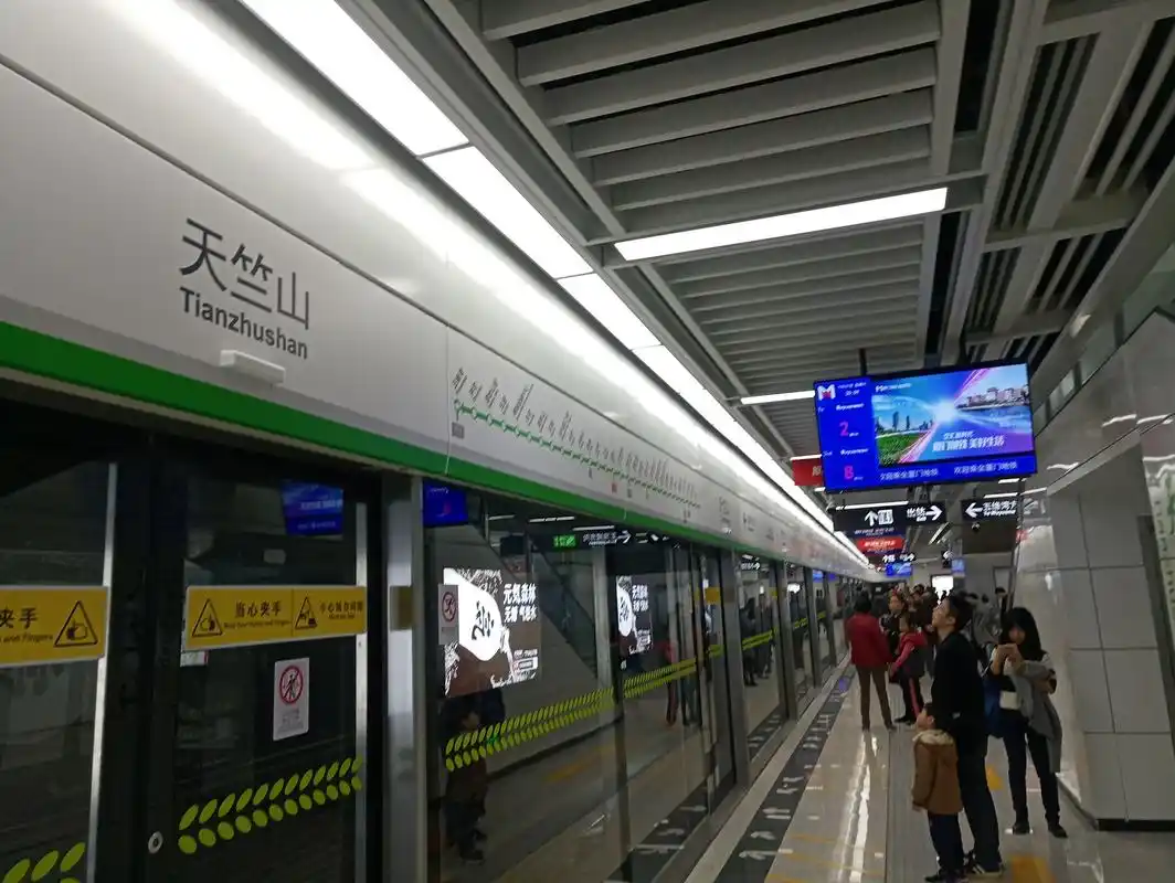 终于等到你厦门地铁2号线今天正式运营厦门双地铁数据大对比