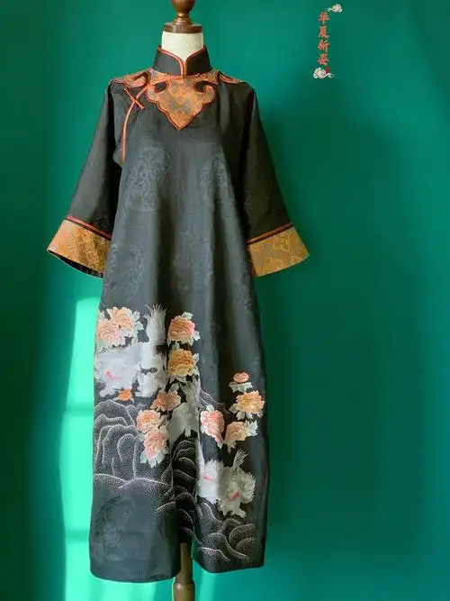 中国宋锦香云真丝如意刺绣国风苏绣手工开运旗袍