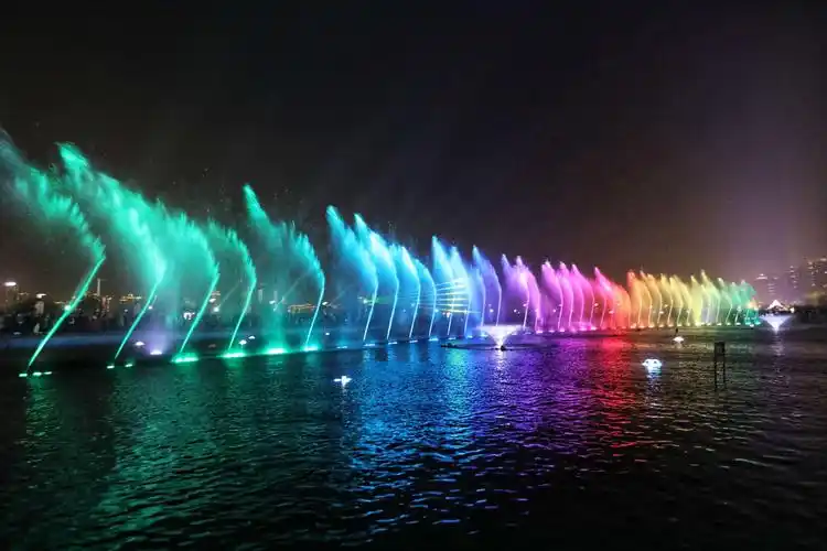 江西南昌秋水广场音乐喷泉