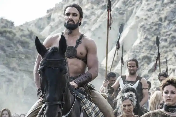 多斯拉克:龙妈被带到多希卡林,看来离她开嘴炮收复这帮卡拉萨还要费一