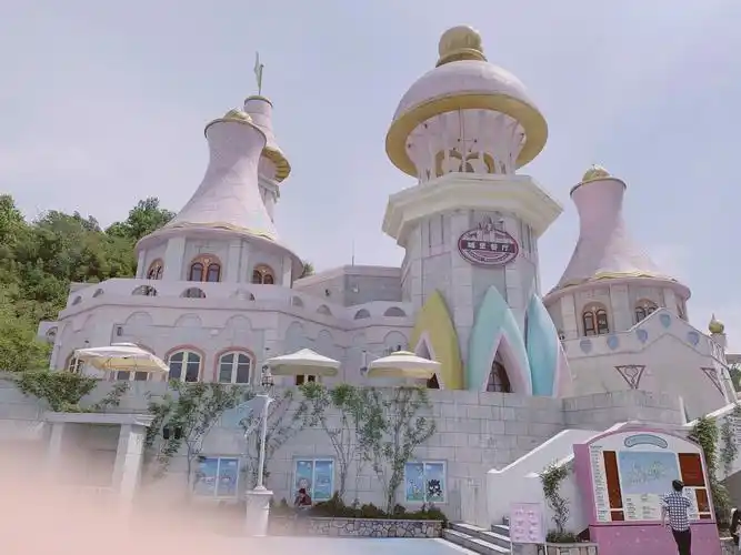 安吉hellokitty乐园