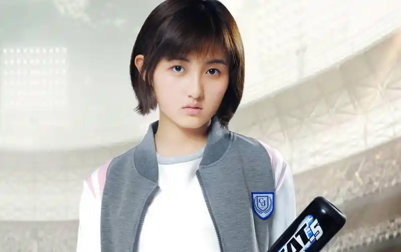 张子枫:华谊兄弟的艺人 张子枫是华谊兄弟传媒股份有限公司签约的艺人