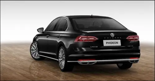 我们还需要知道的是,2016年3月15日,大众汽车旗下的豪华车型-辉腾正式