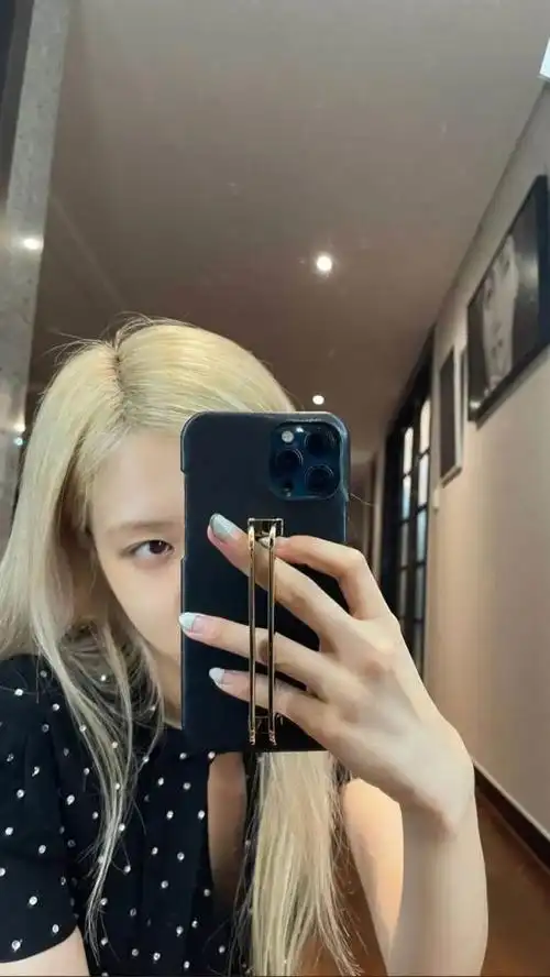 朴彩英rosins更新