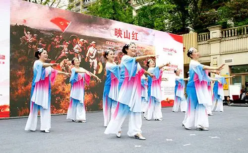 宜宾翠屏区西郊街道举行迎接建党100周年系列活动文化进万家活动启动