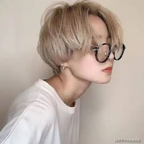 8款酷炫短发让你秒变时尚icon!_发型_个性_女生