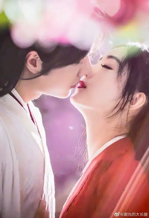 赵丽颖王一博吻戏# 呵呵这有什么可酸的 . 来自谢允的大长腿 - 微博