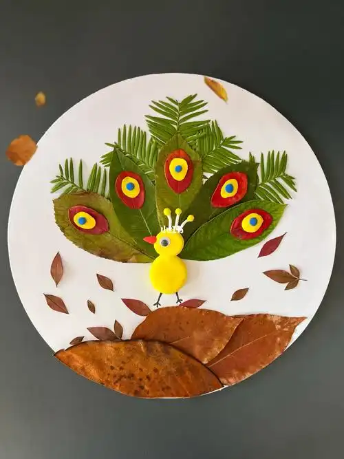 孔雀08树叶贴画