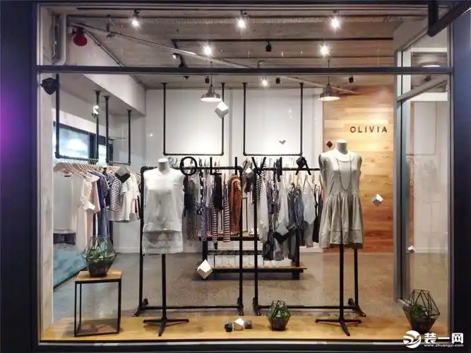 小服装店装修服装小店怎么装修