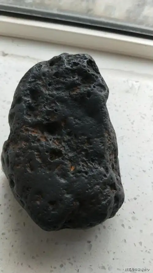 铁陨石推荐陨石的鉴定陨石的价值