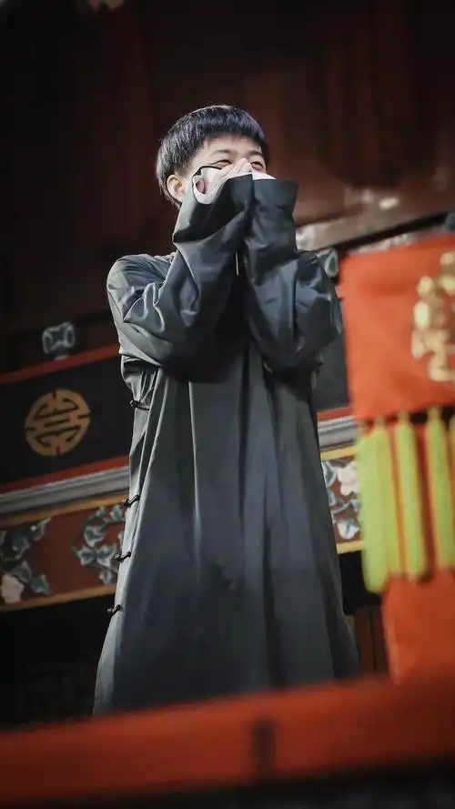 有那些德云女孩的专属壁纸? - 知乎