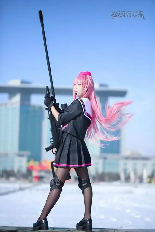 小姐姐cos少女前线ntw20,千万不要小看手里有枪的女孩子!