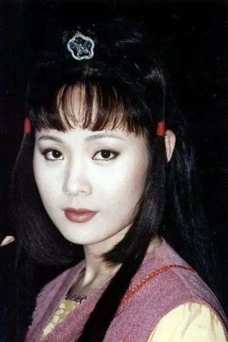 突遭悍匪家破人亡,谢小娥在仇家忍辱服务两年,终报大仇