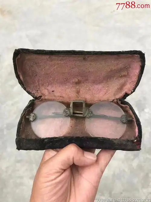 清代天然水晶石平光眼镜镶嵌铜腿保存完好难得的精品老货