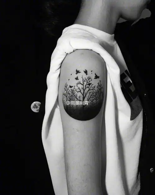 树纹身图片