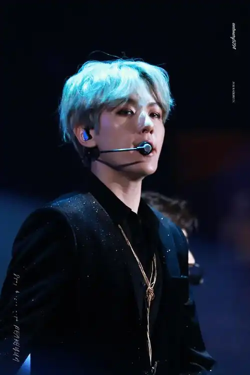 边伯贤solo出道三周年