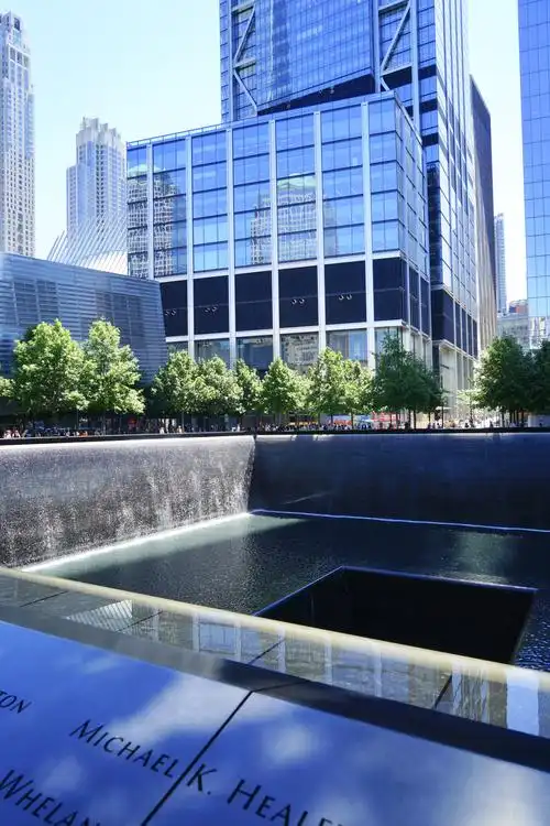 世贸大厦遗址之二