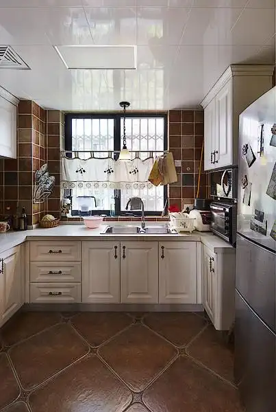 20款经典l型厨房设计 欣赏简约美式风7/20