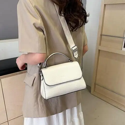 外贸真皮质感女包通勤斜挎包白领必备手提包简约时尚软皮女包