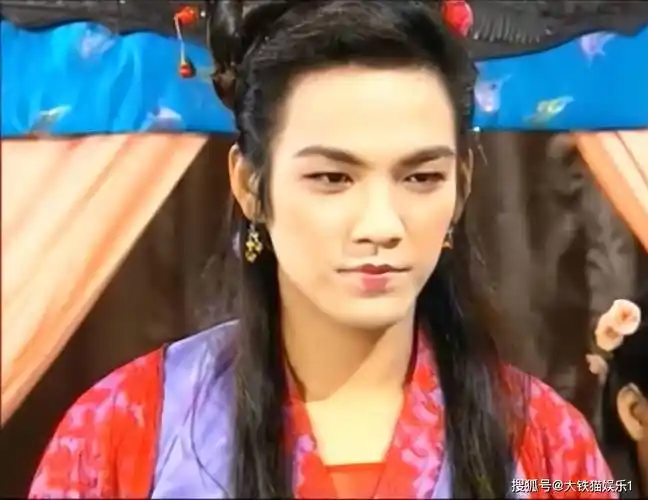 7位公认的古装美男,穿上女装,娇艳如花_观众_钟汉良_女人