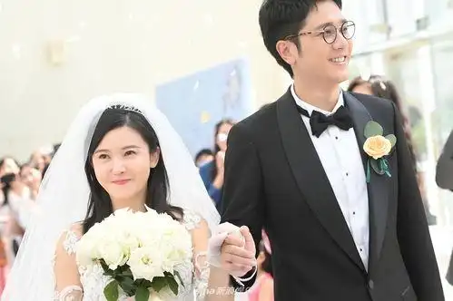 我认为彭冠英和张含韵实在是太配了,让我们坐等喜讯传来.