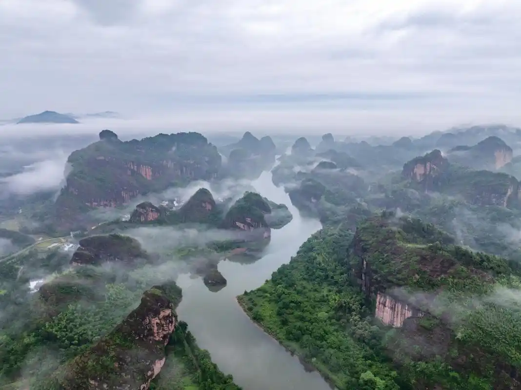 衢州的江郎山,避暑旅游的丹霞地貌?
